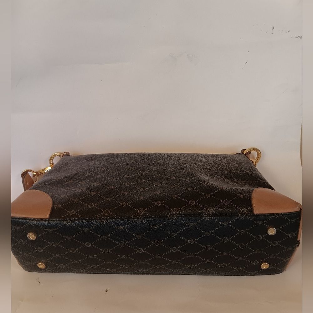 Misty Collection Signature Satchel - Picture 4 of 8